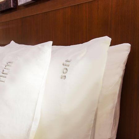 Holiday Inn Abu Dhabi By Ihg Exterior photo