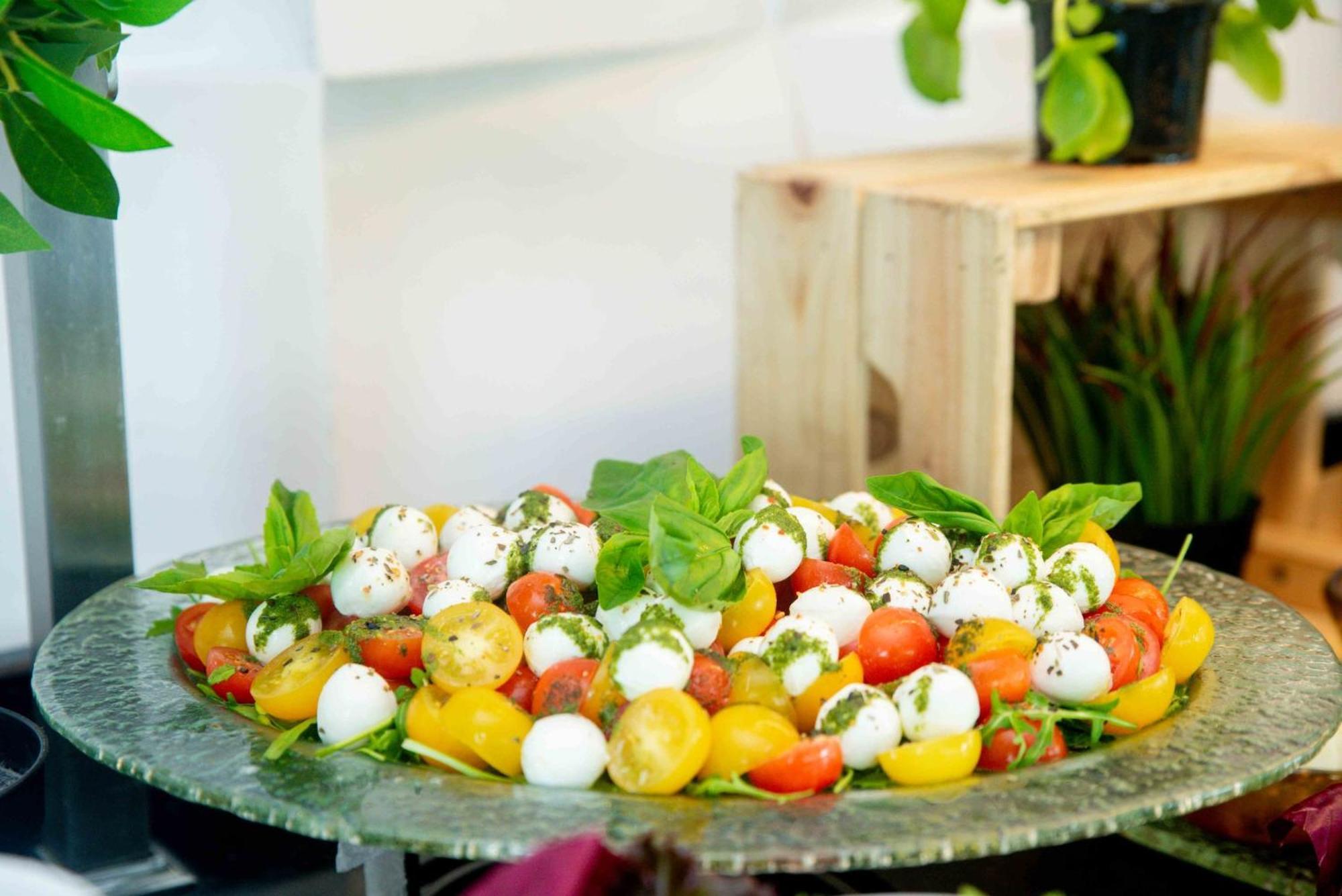 Holiday Inn Abu Dhabi By Ihg Exterior photo